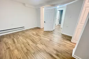 2328 N Lawndale Ave, Chicago, IL 60647 - Photo 15