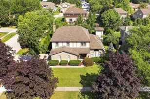 15 Meagan Ln, Lemont, IL 60439 - Photo 1