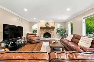15 Meagan Ln, Lemont, IL 60439 - Photo 13