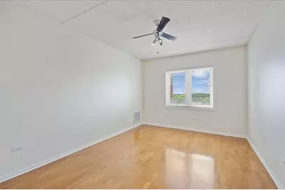 5555 N Cumberland Avenue #710, Chicago, IL 60656 - Photo 11