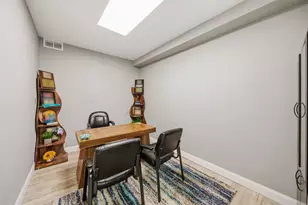 6009 Dempster St, Morton Grove, IL 60053 - Photo 9