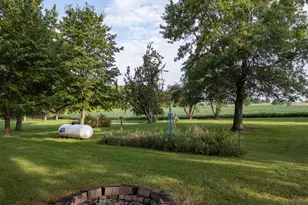 27242 E 2900th St, Prophetstown, IL 61277 - Photo 35