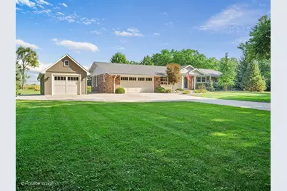 28W224 Robin Lane, West Chicago, IL 60185 - Photo 1