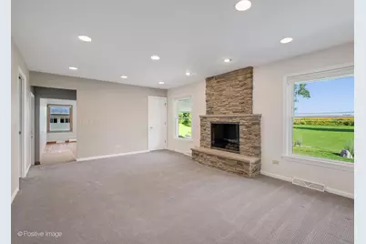 28W224 Robin Lane, West Chicago, IL 60185 - Photo 11