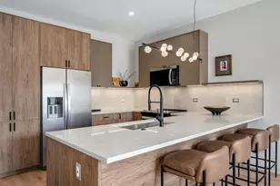1235 N Ashland Ave, Chicago, IL 60622 - Photo 9