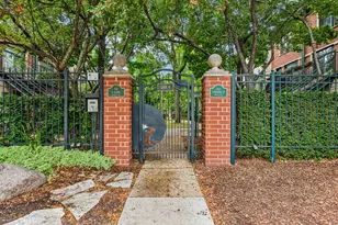 1813 S Clark St, Chicago, IL 60616 - Photo 5