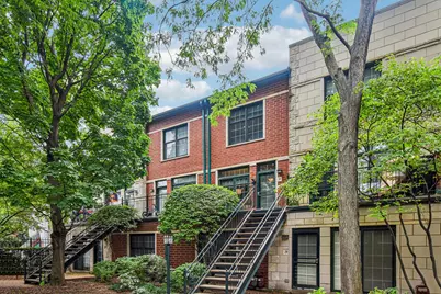 1813 S Clark Street #21, Chicago, IL 60616 - Photo 1