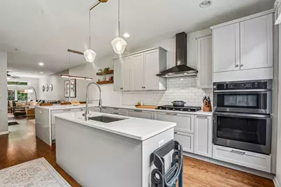 1813 S Clark Street #21, Chicago, IL 60616 - Photo 15