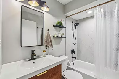 1813 S Clark Street #21, Chicago, IL 60616 - Photo 25