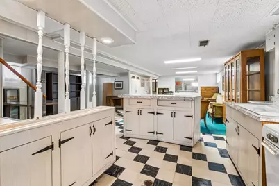 5618 N Kenneth Avenue, Chicago, IL 60646 - Photo 17