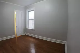 4303 N Sawyer Ave, Chicago, IL 60618 - Photo 9