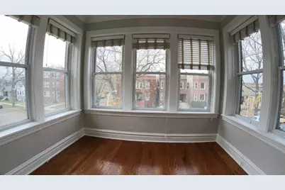 4303 N Sawyer Avenue, Chicago, IL 60618 - Photo 11