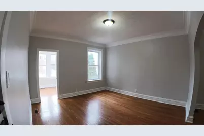 4303 N Sawyer Avenue, Chicago, IL 60618 - Photo 3