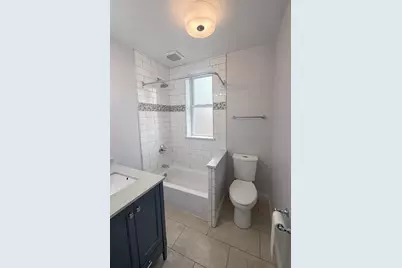 4303 N Sawyer Avenue, Chicago, IL 60618 - Photo 23