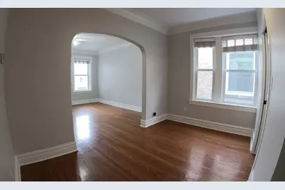 4303 N Sawyer Avenue, Chicago, IL 60618 - Photo 13