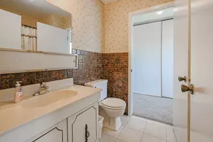 472 Esselen Ct, Carol Stream, IL 60188 - Photo 21