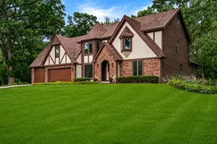 40W815 S Bridle Creek Dr, Saint Charles, IL 60175 - Photo 3