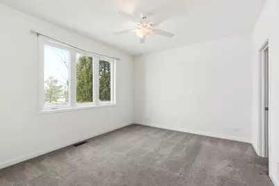 28 Olympus Drive, Tinley Park, IL 60477 - Photo 11