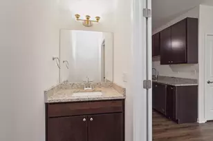 28 Olympus Dr, Tinley Park, IL 60477 - Photo 7
