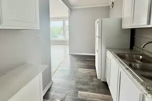 2349 W Devon Ave, Chicago, IL 60659 - Photo 9