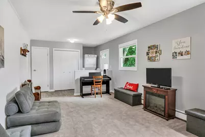13719 W Wadsworth Road, Wadsworth, IL 60083 - Photo 17