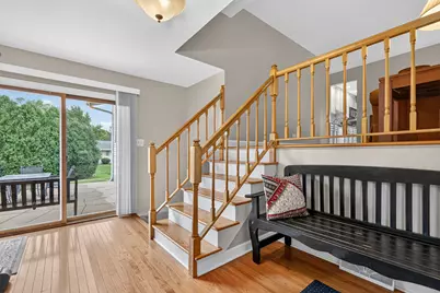 765 Freeman Court, Hoffman Estates, IL 60192 - Photo 17