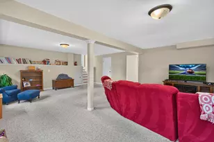 765 Freeman Ct, Hoffman Estates, IL 60192 - Photo 19