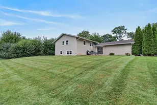 765 Freeman Ct, Hoffman Estates, IL 60192 - Photo 27