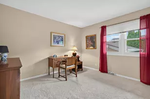 765 Freeman Ct, Hoffman Estates, IL 60192 - Photo 15