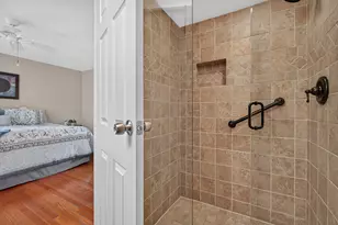 765 Freeman Ct, Hoffman Estates, IL 60192 - Photo 13