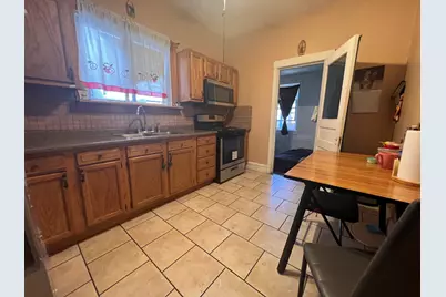 2207 N Lawndale Avenue, Chicago, IL 60647 - Photo 9