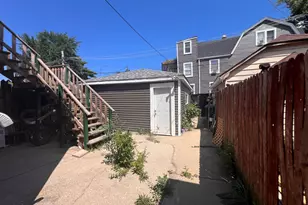 2207 N Lawndale Ave, Chicago, IL 60647 - Photo 17