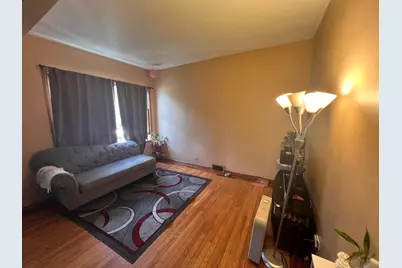 2207 N Lawndale Avenue, Chicago, IL 60647 - Photo 3
