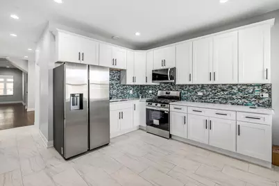 7947 S May Street, Chicago, IL 60620 - Photo 9