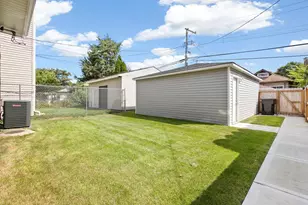 7947 S May St, Chicago, IL 60620 - Photo 29