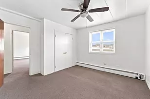 2025 W Granville Ave, Chicago, IL 60659 - Photo 11