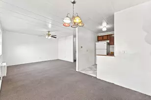2025 W Granville Ave, Chicago, IL 60659 - Photo 7