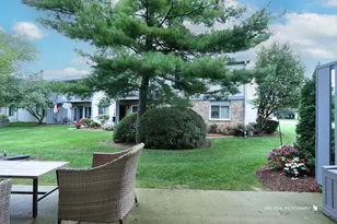 224 Brett Cir, Wauconda, IL 60084 - Photo 13