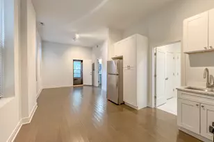 951 W Armitage Ave, Chicago, IL 60614 - Photo 3