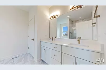 24445 W River Crossing Drive, Shorewood, IL 60404 - Photo 25