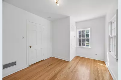 241 Southcote Road, Riverside, IL 60546 - Photo 17