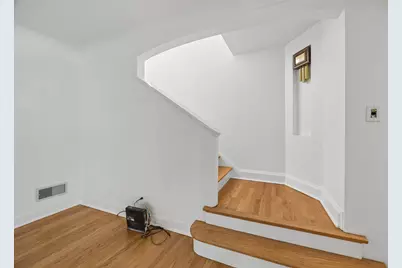 241 Southcote Road, Riverside, IL 60546 - Photo 19