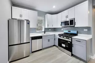 1051 N Massasoit Ave, Chicago, IL 60651 - Photo 5