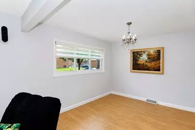 136 N May Street, Addison, IL 60101 - Photo 7