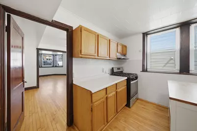 4823 W Grace Street, Chicago, IL 60641 - Photo 29
