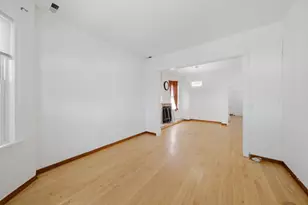 4823 W Grace St, Chicago, IL 60641 - Photo 9