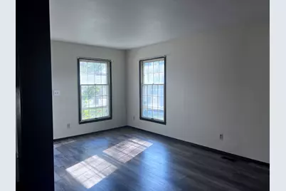 339 Larson Street, Paxton, IL 60957 - Photo 3