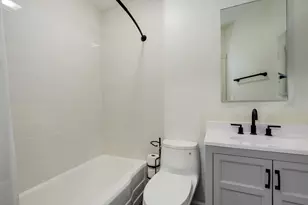 11334 S St Lawrence Ave, Chicago, IL 60628 - Photo 15