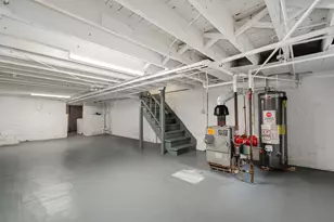 11334 S St Lawrence Ave, Chicago, IL 60628 - Photo 17