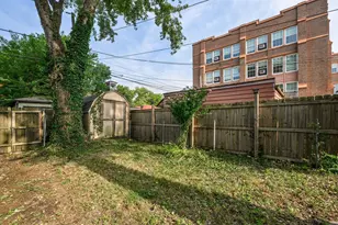 11334 S St Lawrence Ave, Chicago, IL 60628 - Photo 21